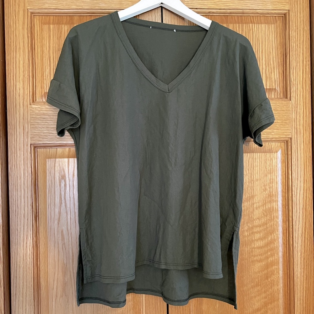 Army green oversized T-shirt